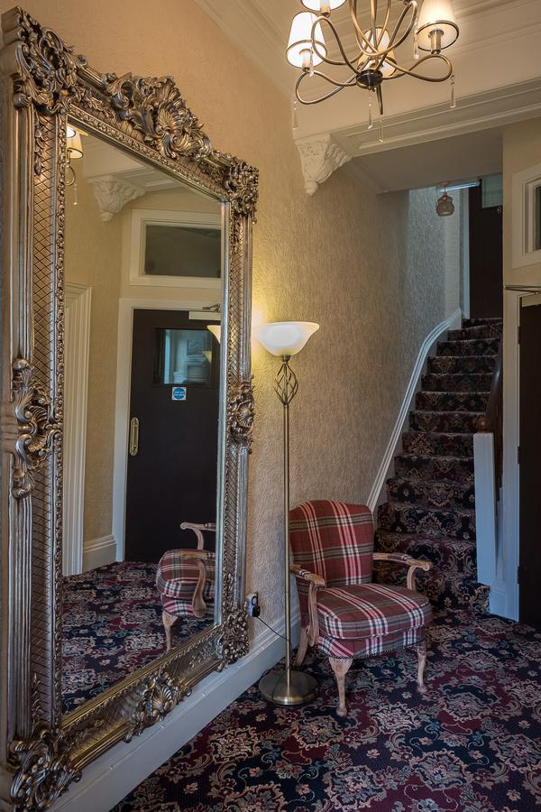 Ashborne Guest House Sunderland  Bagian luar foto