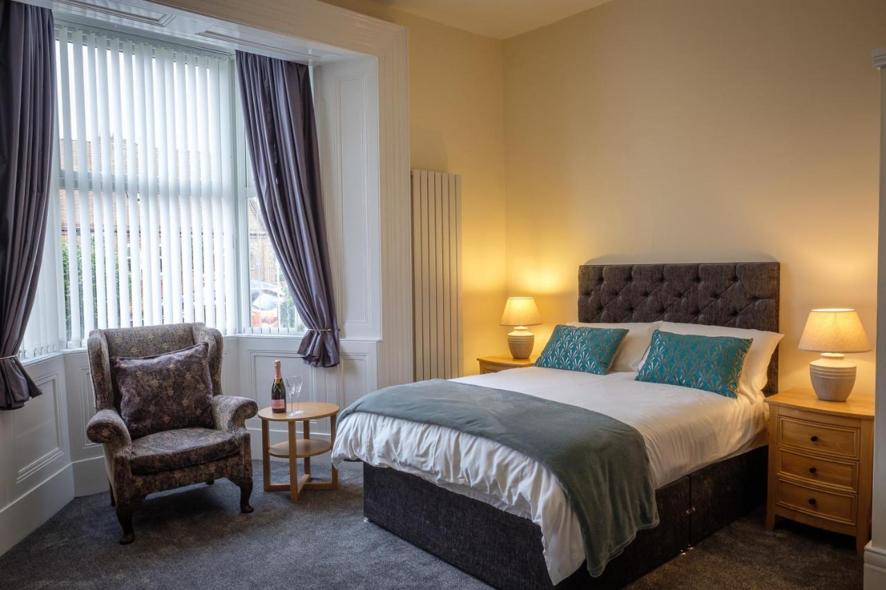 Ashborne Guest House Sunderland  Bagian luar foto