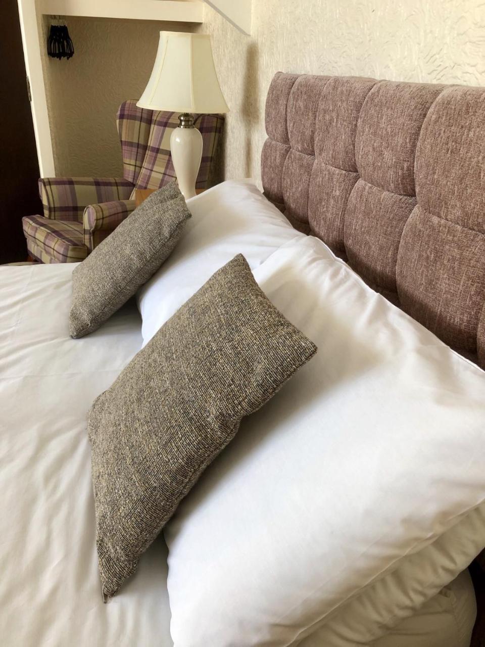 Ashborne Guest House Sunderland  Bagian luar foto