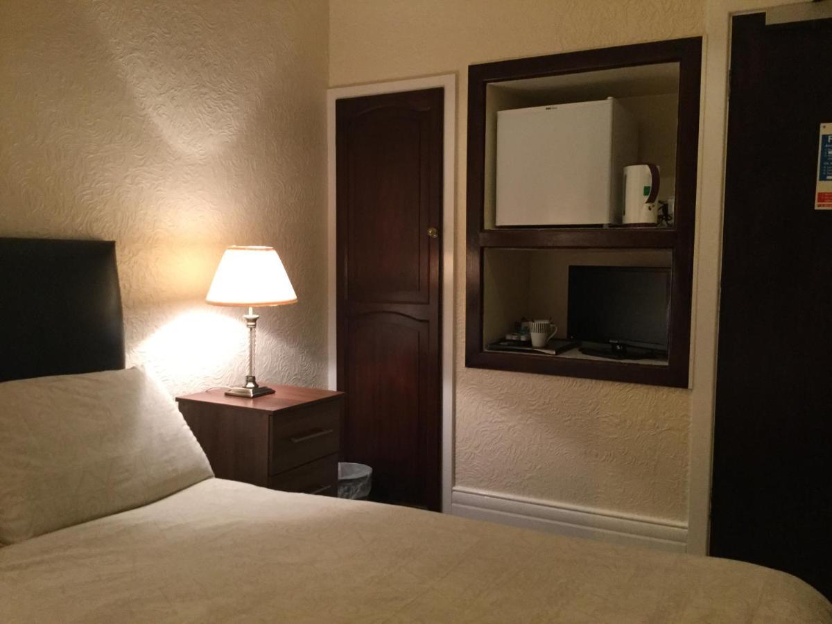 Ashborne Guest House Sunderland  Bagian luar foto